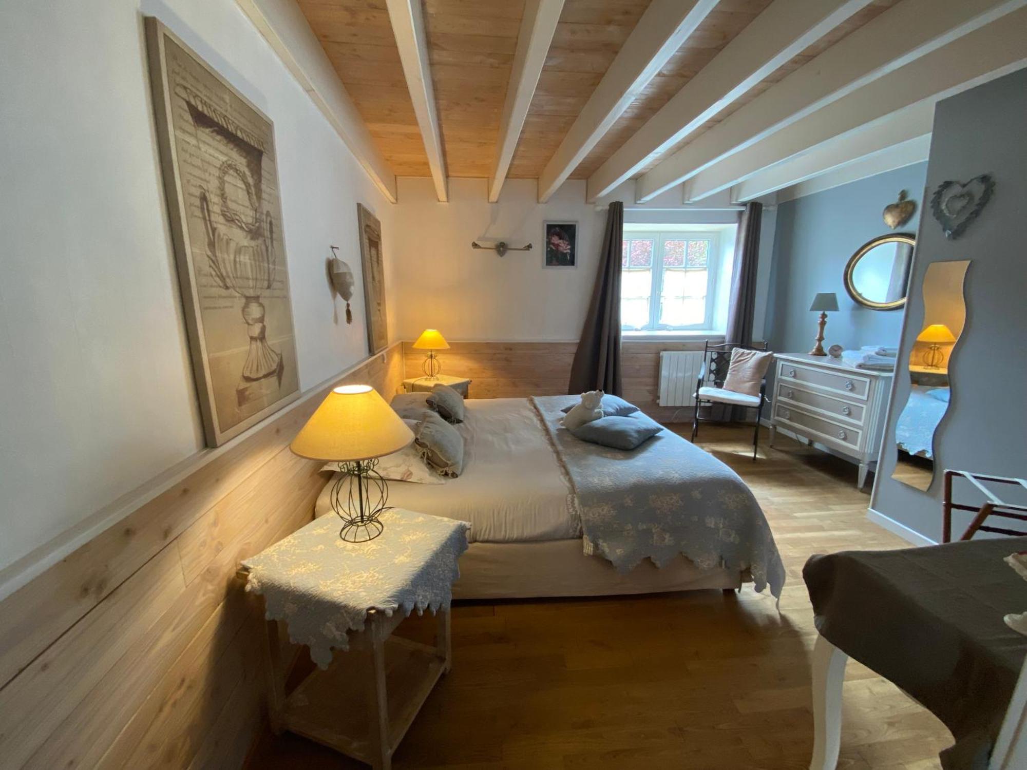 Gite Du Hameau D'Amignie Vernay Ngoại thất bức ảnh